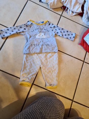 Pyjama 2 pièces 6 mois mots d enfant