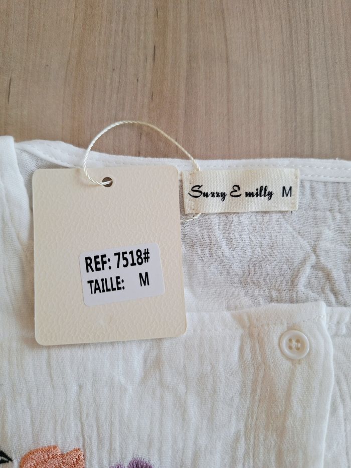 Chemise en coton taille M marque Suzzy & Milly - photo numéro 5
