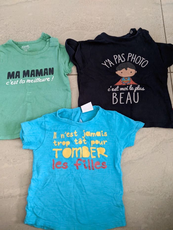 Lot de tee shirt à texte 12 mois