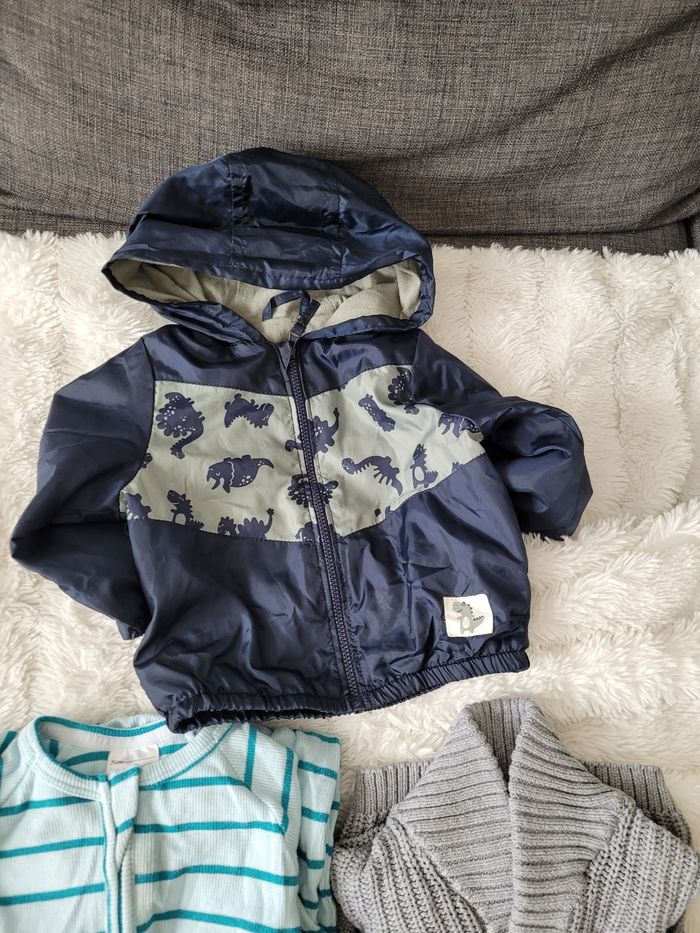 Lot de vêtements bebe 6 mois 36 pièces - photo numéro 6