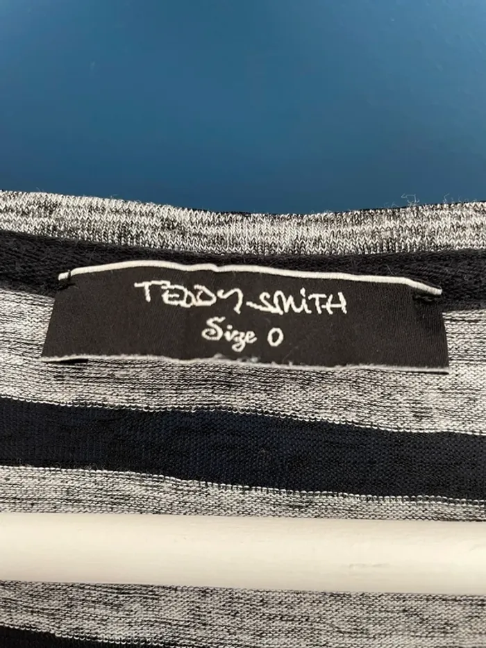 🌟 Tee-shirt rayé en taille 0 de Teddy Smith - photo numéro 3
