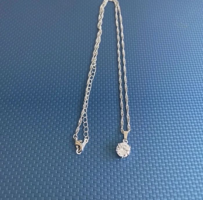 🎁 Neuf dans emballage. #noel. Idéal cadeaux de Noël. Boucles d’oreilles et colliers pendentif. - photo numéro 11