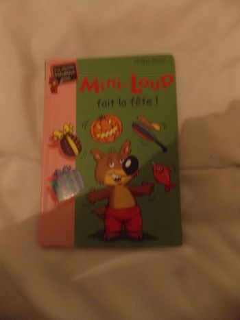 Livre  N°790 Mini-Loup fait la fete ! Bibliothéque rose