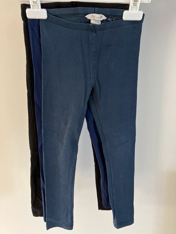 3 leggings noir et bleu foncé 4-5 ans