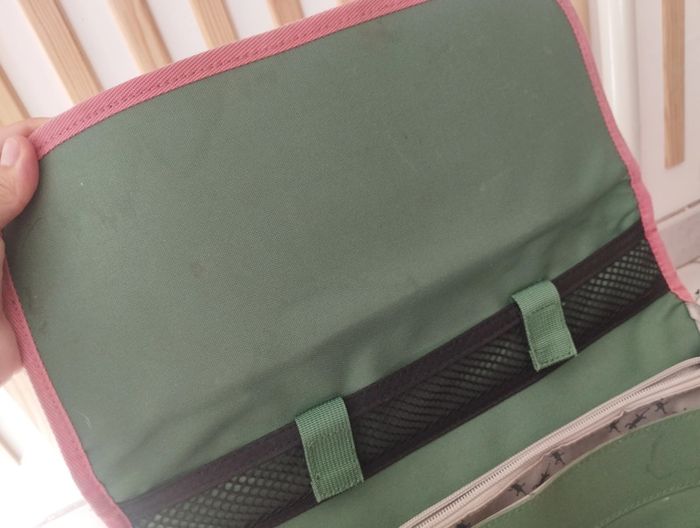 Cartable caméléon kaki fleuri - photo numéro 12