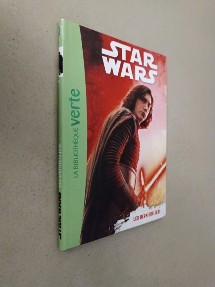 La bibliothèque verte Star Wars les derniers Jedi. Numéro 8 - photo numéro 3