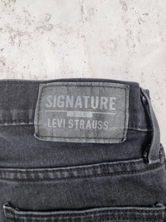Jean Levi’s Signature Skinny Noir – Taille 36 Femme (mesures en photos) - photo numéro 4