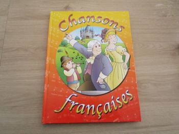 Livre pour enfant - les chansons françaises 45 comptines et chansons traditionnelles pour enfant