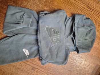 Ensemble nike