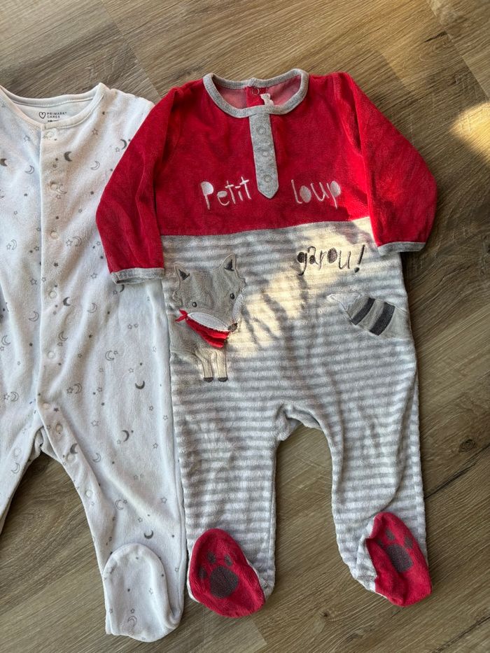 Lot pyjamas garçon taille 12 mois - photo numéro 4