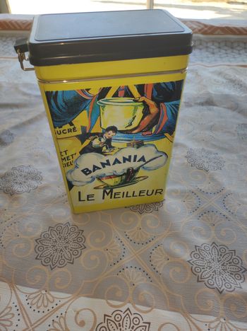 Boite Banania