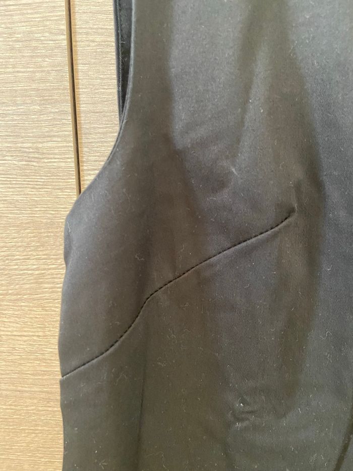 Robe noire neuve droite - photo numéro 5