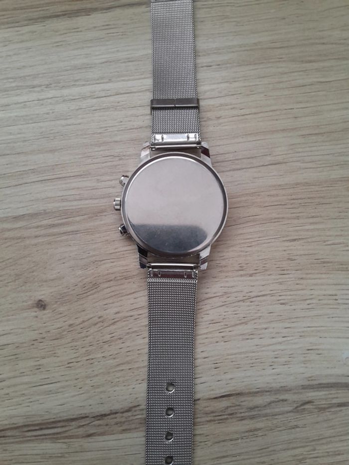 Montre homme toute argentée, bracelet métallique, a quartz - photo numéro 6