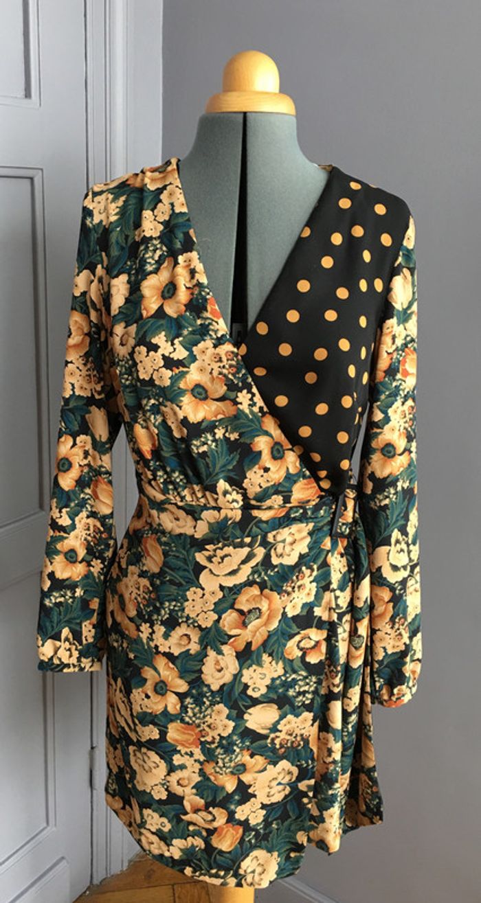 Robe portefeuille à fleurs