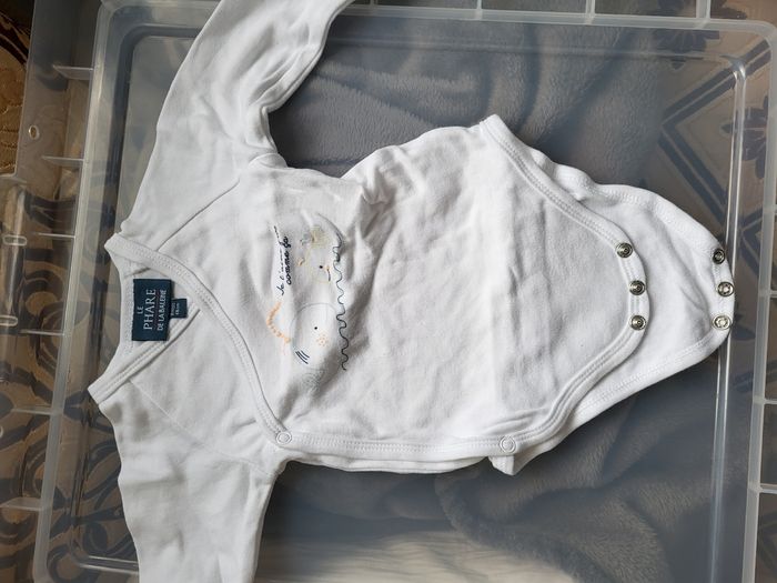 Lot de bodies 6 mois - photo numéro 9