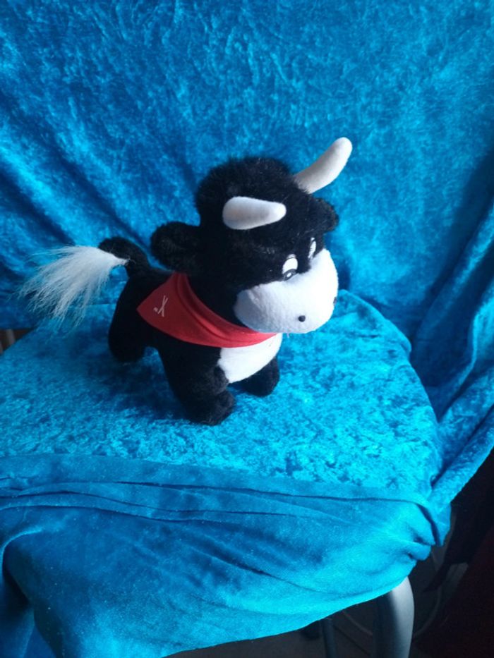 Peluche vache et son bandana - photo numéro 2