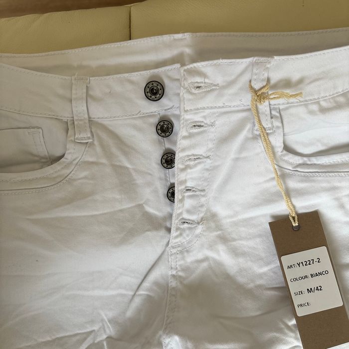 Pantalon blanc - photo numéro 3