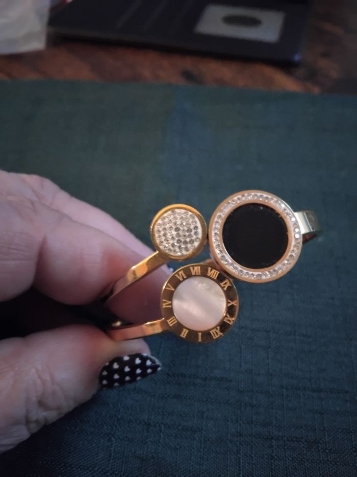 Bracelet neuf - photo numéro 2