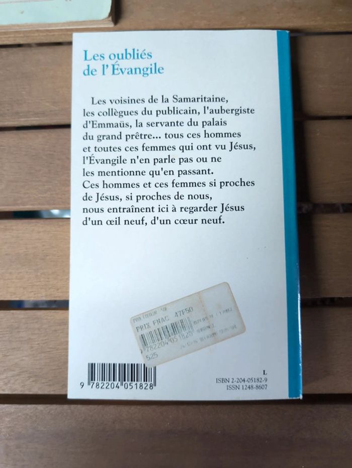 Livre religieux - photo numéro 2