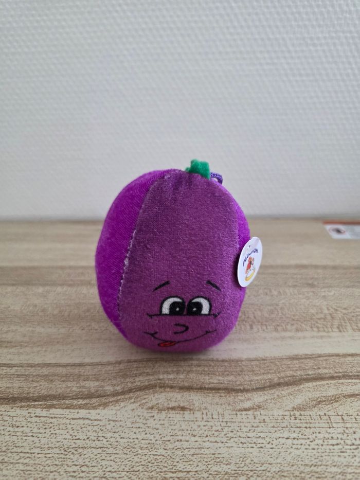 PELUCHE MIRTYLLE VIOLET NEUF ÉTIQUETTE DESSUS MARQUE PLUCHON