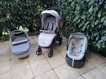 Poussette trio chicco grise
