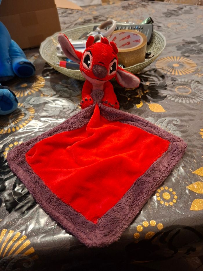 Doudou stitch 8 euro