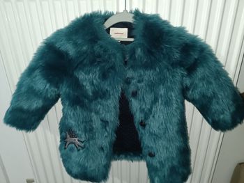 Manteau fourrure 2 ans