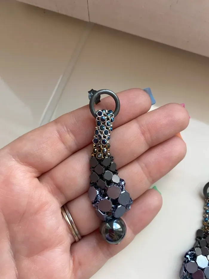 Boucles d’oreilles bleues à pierres - photo numéro 2