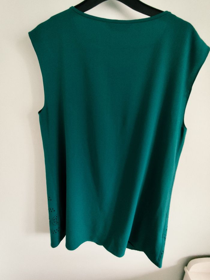 Blouse sans manches taille 40 - photo numéro 2