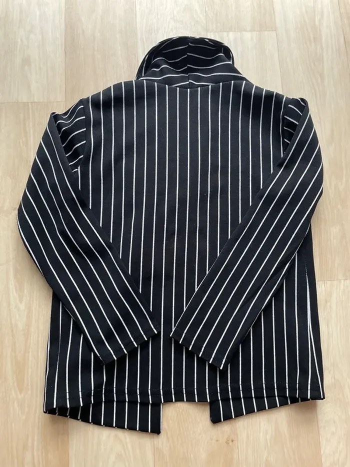 Veste fille 6 ans type blazer légère - photo numéro 2