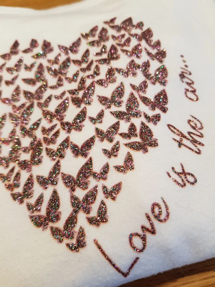 T-shirt manches longues blanc motif cœur 5 ans fille - photo numéro 2