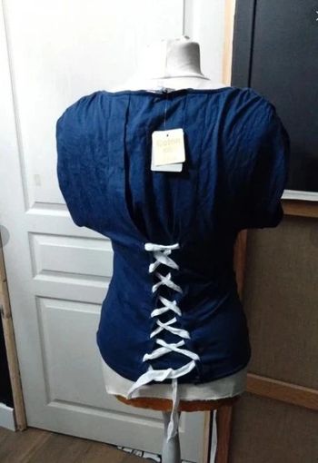 T shirt neuf marine Etam t 34 36 a lacets