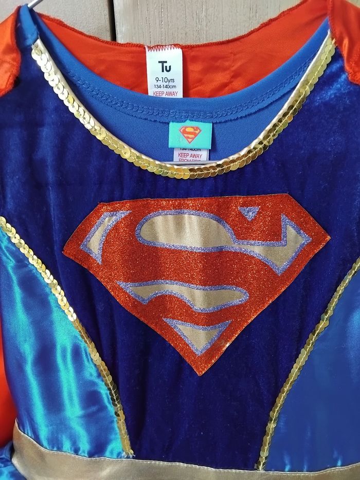 Déguisement Super Woman Robe Cape 9 - 10 ans Wonder Woman Marvel 🦸‍♀️ - photo numéro 2