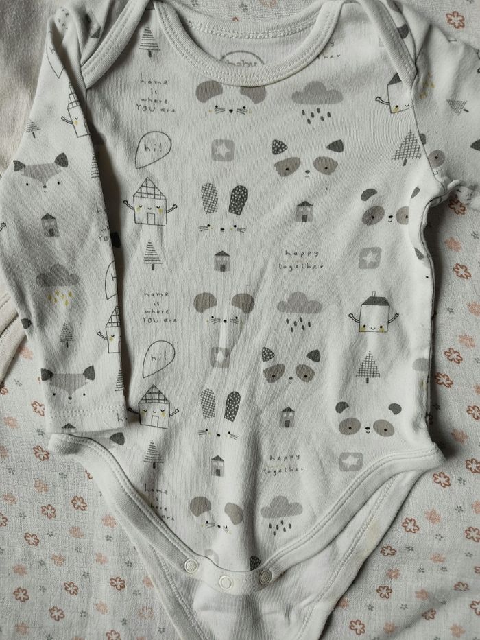 Lot de 2 bodies manches longues Baby Club - Taille 9 mois - Très bon état général - photo numéro 2