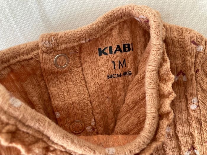 Petit haut bébé fille 1 mois - photo numéro 3