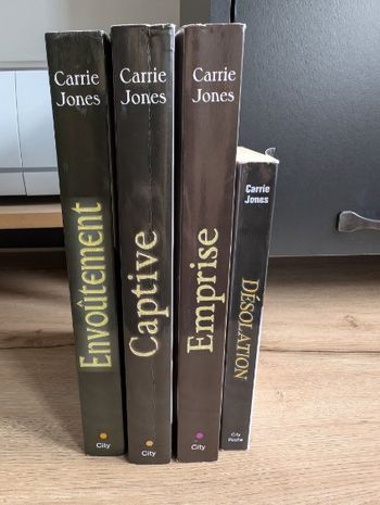 Série envoûtement (carrie jones)