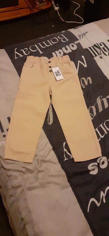 Pantalon denim coupe slouchy