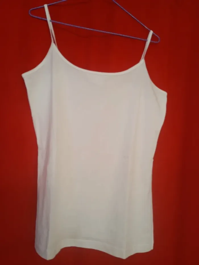 Débardeur femme taille xl 46/48 neuf vendu à l'unité ou lot de 3 (344)