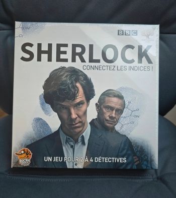 Sherlock: Connectez les indices