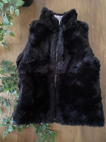 Gilet moumoute sans manches 4 ans