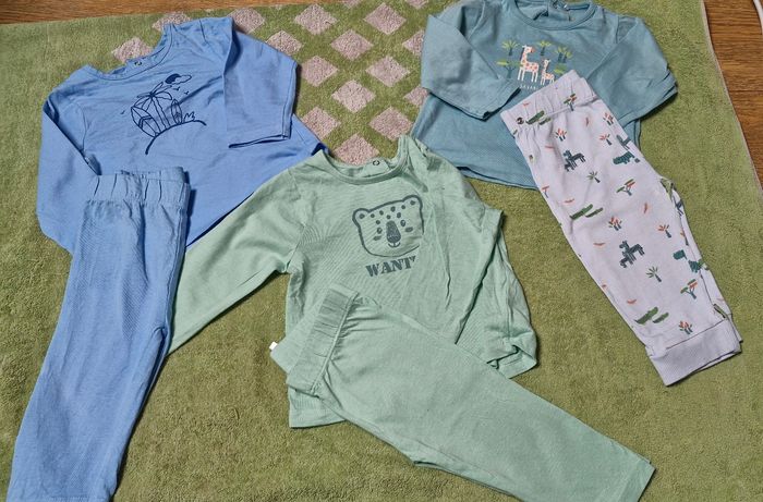 Lot 3 pyjamas