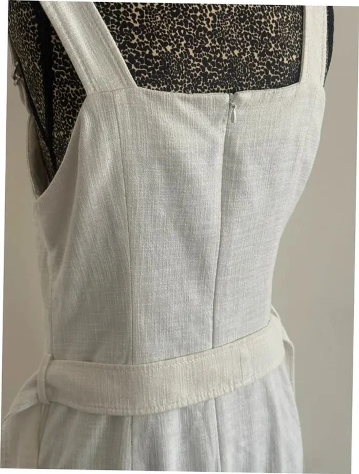 Robe blanche casual Hugo Boss – Taille 38 - photo numéro 5
