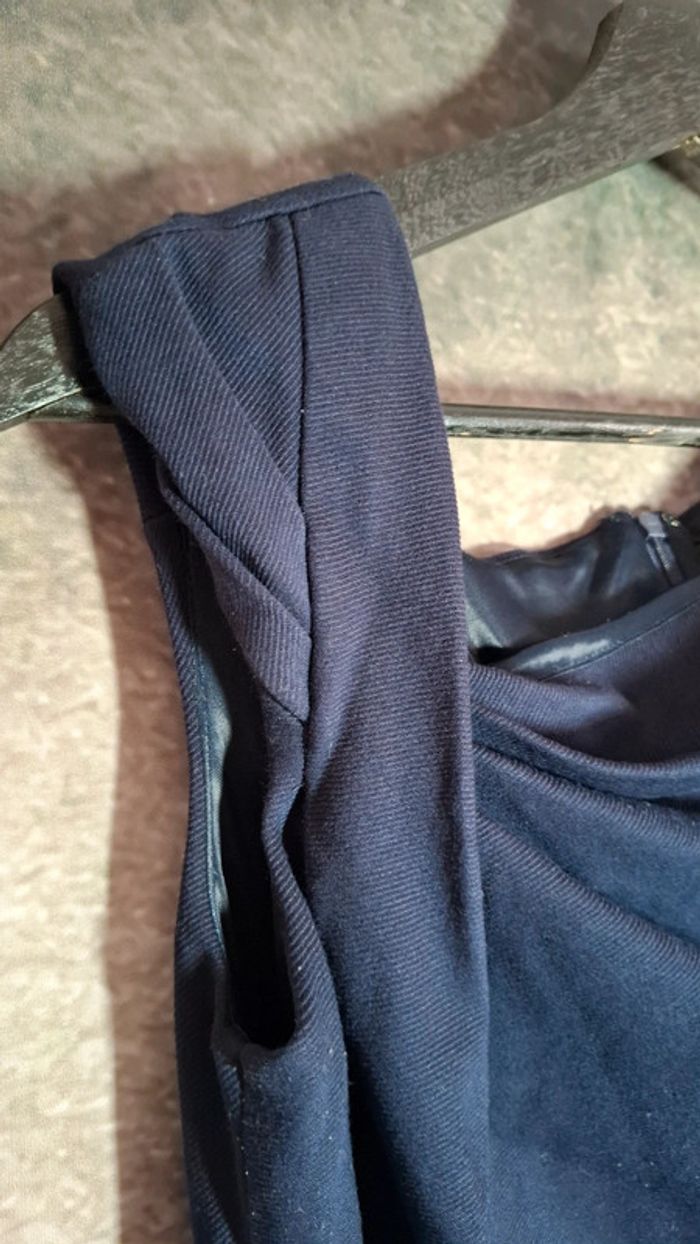 Robe asymétrique bleu marine - photo numéro 3
