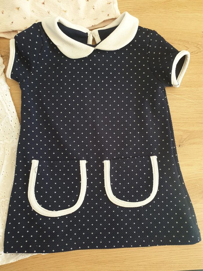 Lot robe 12 mois - photo numéro 2