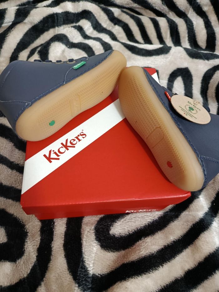 Chaussure bébé kikckers - photo numéro 3