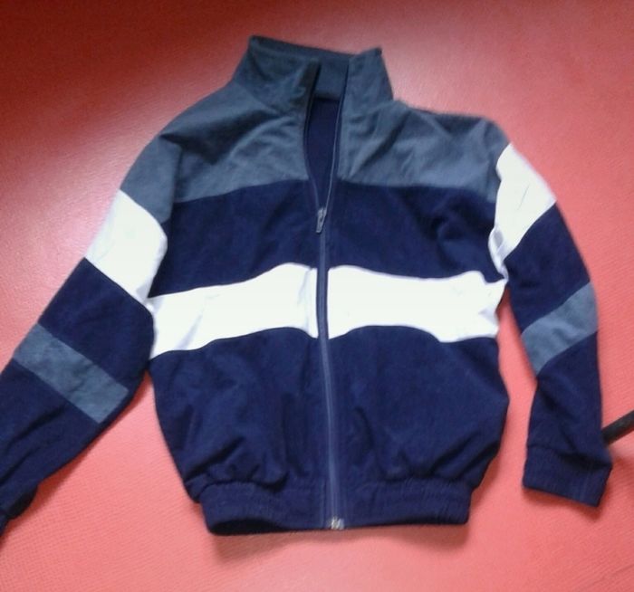 Veste fermeture éclair type velour rayures