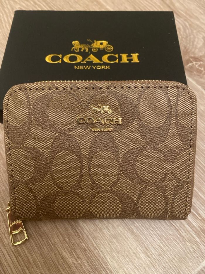 Porte monnaie coach - photo numéro 2