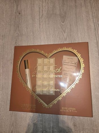 Coffret sabrina carpenter caramel dream neuf