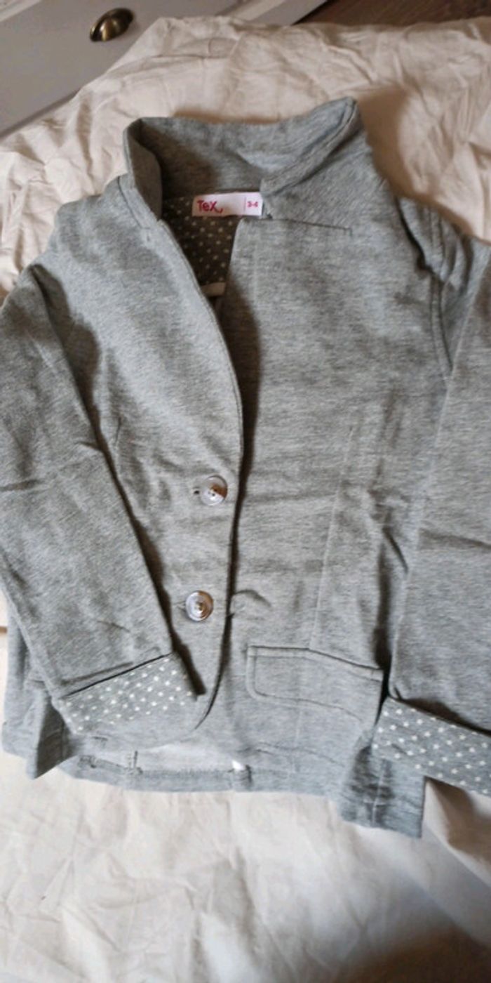 Ensemble veste + t-shirt fluo - photo numéro 3