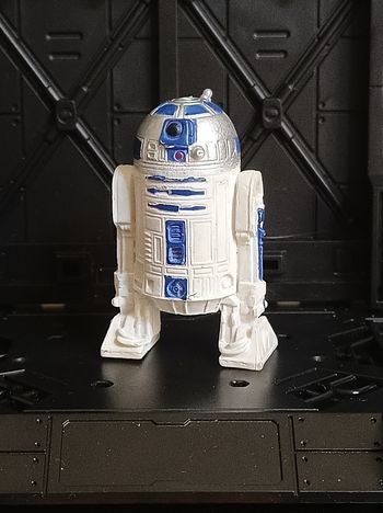 Starwars - figurine R2-D2